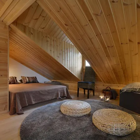 Vuokatin Aateli Apartamento *